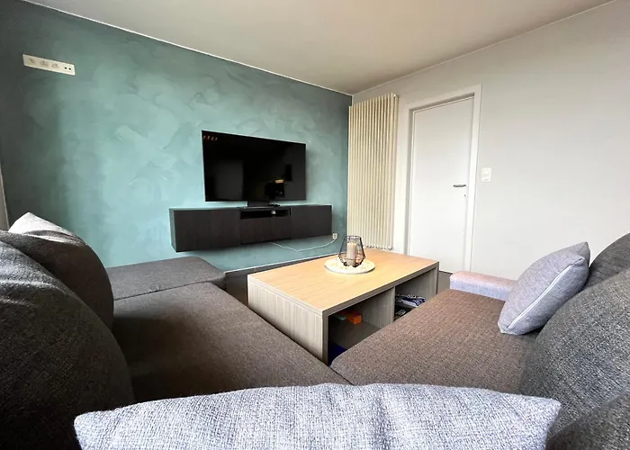 Modern Penthouse With Unique Terraces! Appartement